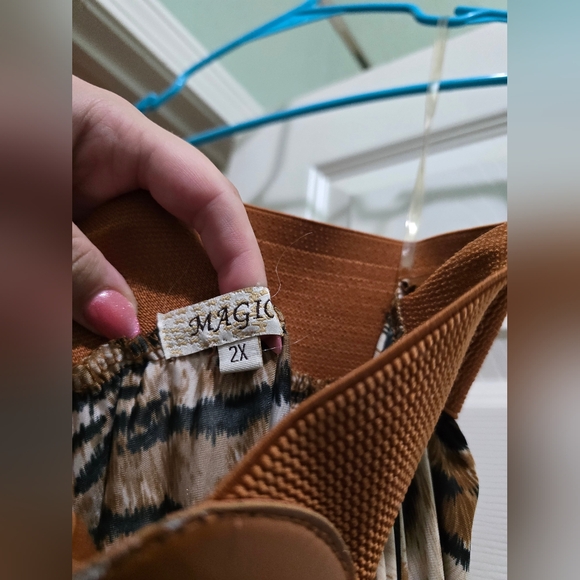 Magic Brand Leaopard Print Skirt - Picture 2 of 2